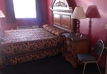 Econo Lodge Norwalk Extérieur photo