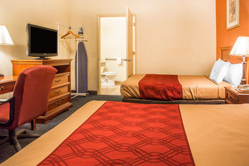 Econo Lodge Norwalk Extérieur photo
